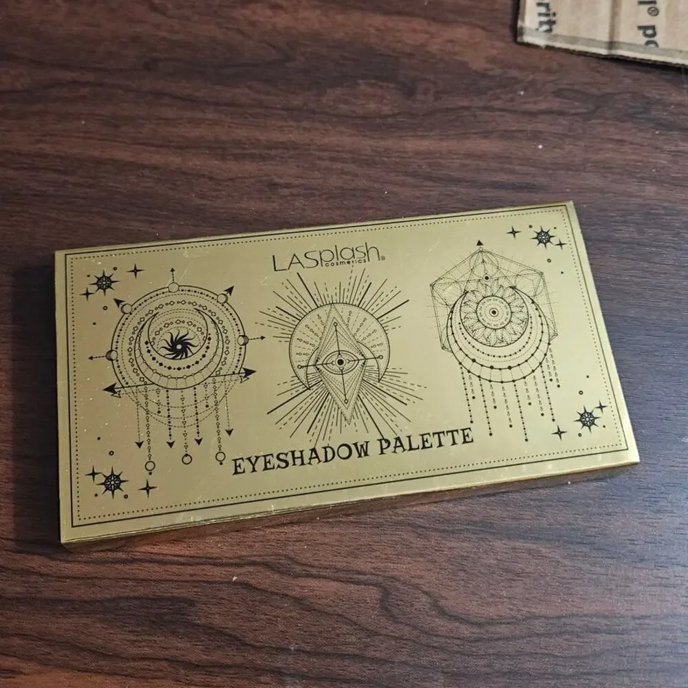 🪄  LA Splash Magic Eyeshadow Palette ~ NEW ~ DISCONTINUED